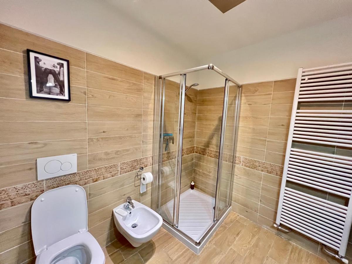 Two Bedroom Al Casello N. 2 Como Luaran gambar
